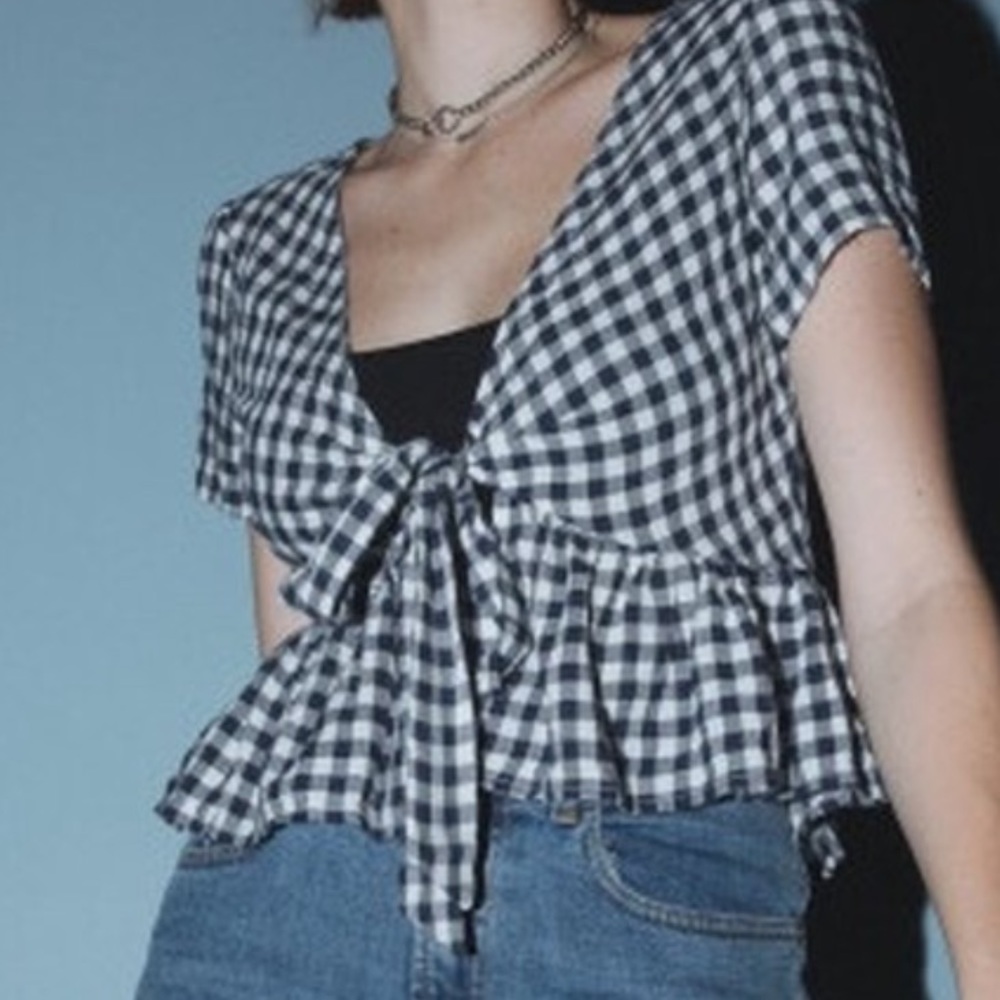 Brandy checkered tie top!